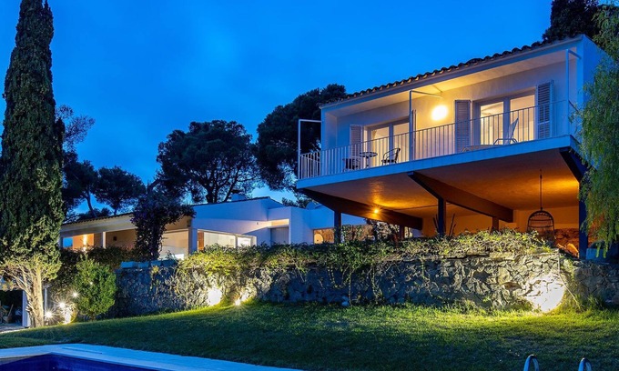 Vall-Llobrega House | Hospédate de Película