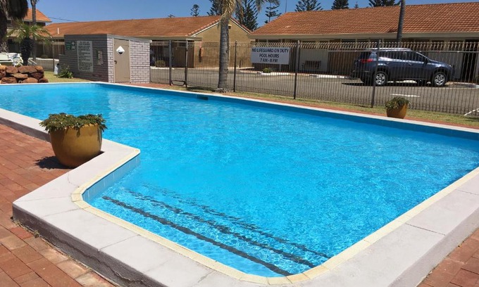 Geraldton Hotel | Hospitality Geraldton SureStay Collection by Best Western