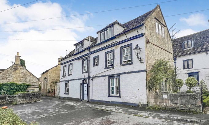 Melksham Apartment | Host Stay Apartment 4 Church Walk