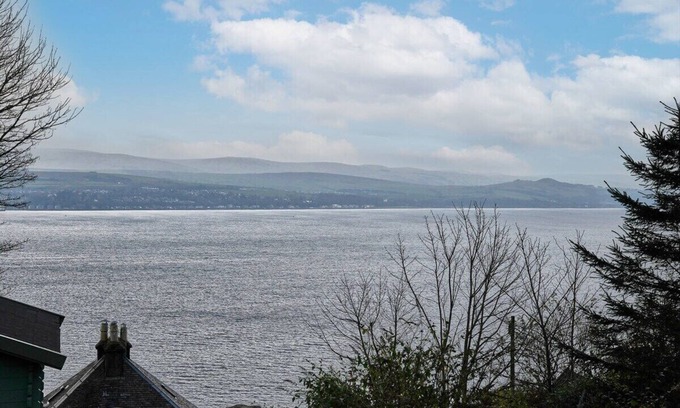 Innellan Apartment | Host & Stay | Freshwater River View