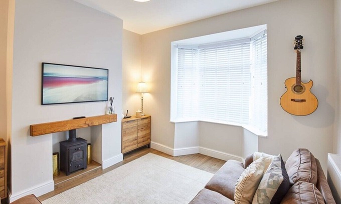 Brotton House | Host & Stay | Ings Lane