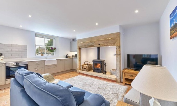 Wall House | Host & Stay | Maggie's