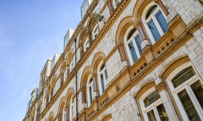 St George's Quarter Apartment | Host & Stay | Queen Square Apartment