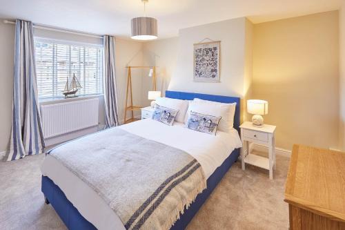 Whitby House | Host & Stay - Spring Cottage