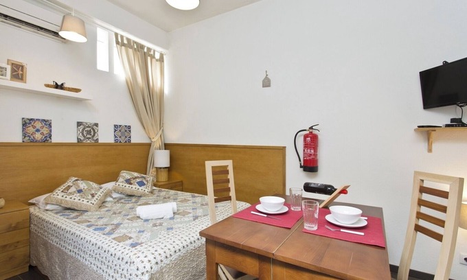 Centro / Baixa Apartment | Host Wise - Cozy Quiet Flat | Trindade Station