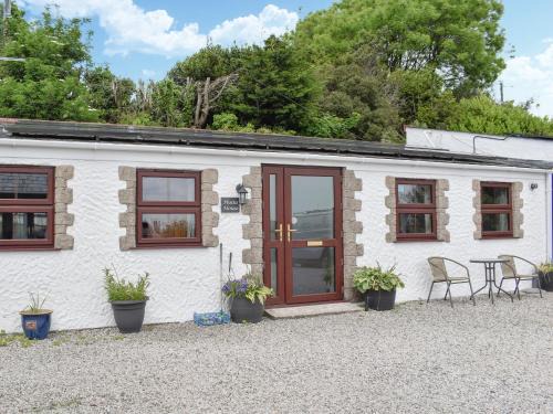 Stenalees House | Hosta House - Uk49872