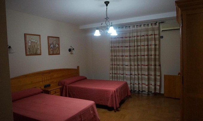 Alhama de Granada House | Hostal Ana