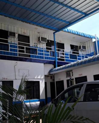 Manta Apartment | Hostal Delfín