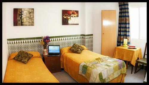 Almeria House | Hostal Estación