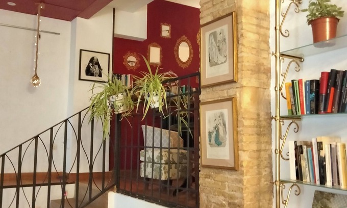 Villena House | Hostal los Aromas