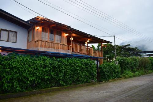 Mindo House | Hostal Los Farolitos