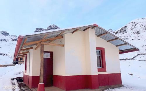 Puerto Inca Hostel | Hostal montaña de colores vinicunca