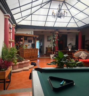 Del Cerrillo House | Hostal Casa Gaia
