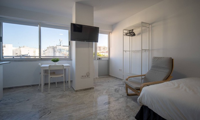 Huelva Apartment | Hostal Palacio Hotel París - Habitación 6A4