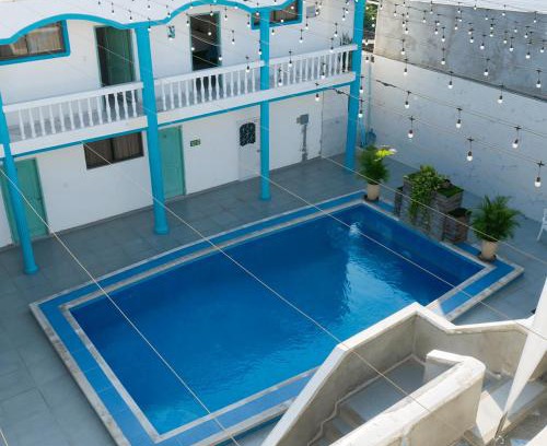 Manta House | HOSTAL PIAZZOLLA