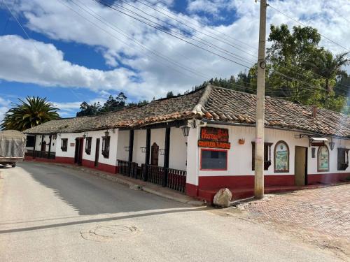 Iza Hotel | Hostal Santa Isabel
