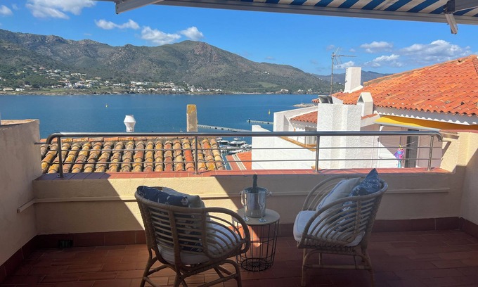 Port de la Selva Hostel | Hostal Sol y Sombra