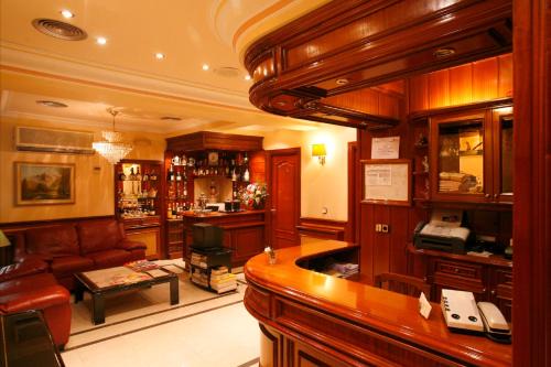 Huertas House | Hostal Victoria III