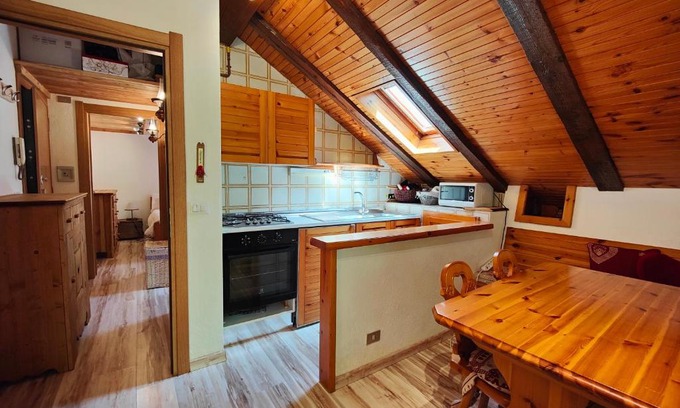 Cesana Torinese Apartment | Hostdomus - Bouvier Apartment