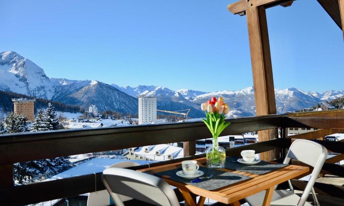Sestriere Apartment | Hostdomus - Royal View
