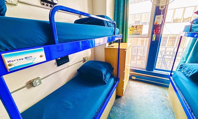 Financial District Hostel | Hostel ∙ 5 guests