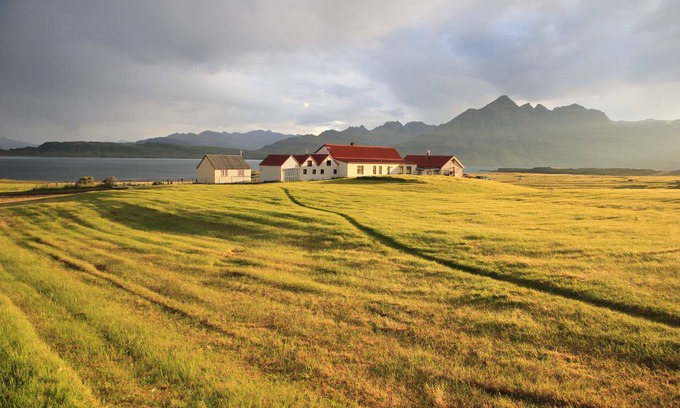 Djupivogur Hostel | Hostel ∙ 8 guests