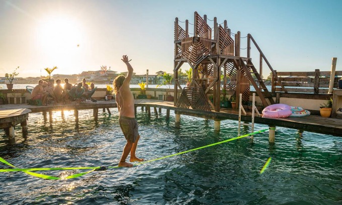 Carenero Island Hostel | Hostel ∙ 8 guests