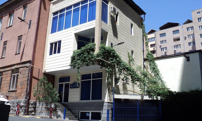 Kentron Hostel | Hostel ∙ 8 guests