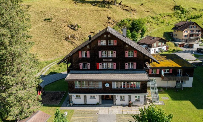 Engelberg Hostel | Hostel ∙ 8 guests
