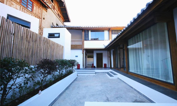 Lijiang Hostel | Hostel ∙ 8 guests