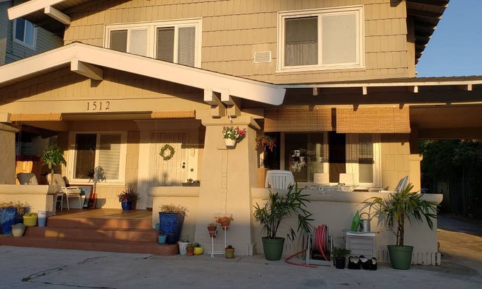 Mid City Hostel | Hostel ∙ 8 guests