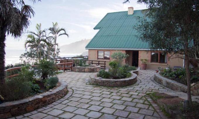 Wilderness Beach Hostel | Hostel ∙ 8 guests