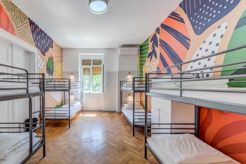 Old Town Hostel | Hostel Colors Of Adriatic - Youth Only