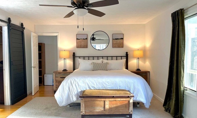 Afton House | Hosts groups up to 13; relax with the whole crew at this private, peaceful getaway