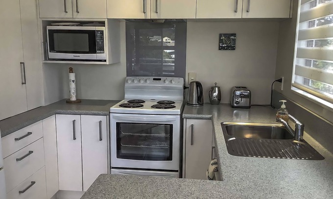 Whangamata House | Hosts on the Coast - Tranquillity on the Hill