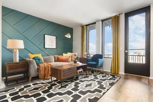 Mount Washington Apartment | HostWise Stays - Grandview Balcony with Stunning Skyline Views