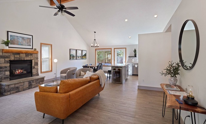 Southwest Bend House | Hot Tub, AC, Beautiful, Fully Fenced Yard, Close to Everything!