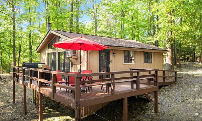 The Woods Ski Chalet | Hot Tub, Fire Pit, Deck, Grill w Resort Amenities