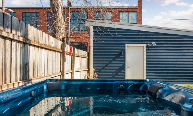 Indianapolis House | Hot Tub Getaway | Sleeps 8 | Indy