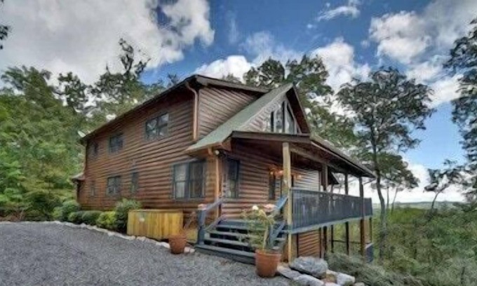 Morganton Cabin | Hot Tub Mountain View Game Room
