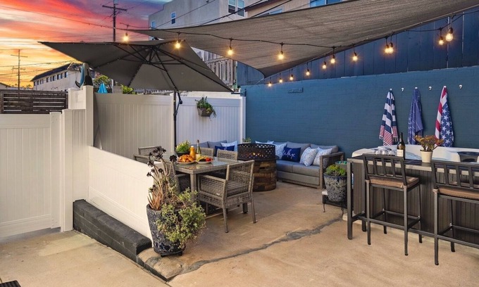 Point Loma Heights Apartment | HOT TUB, Parking, A/C - Near SeaWorld, Beaches, MCRD, Barnes Tennis, PLNU!