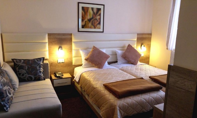 Kolasin Hotel | Hotel Čile