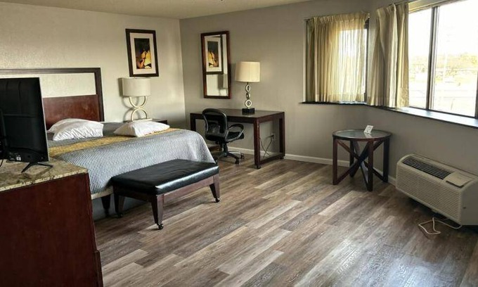 Hagerstown Hotel | Hotel ∙ 127 guests