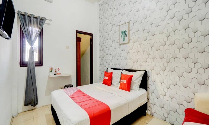 Blimbing Hotel | Hotel ∙ 2 guests