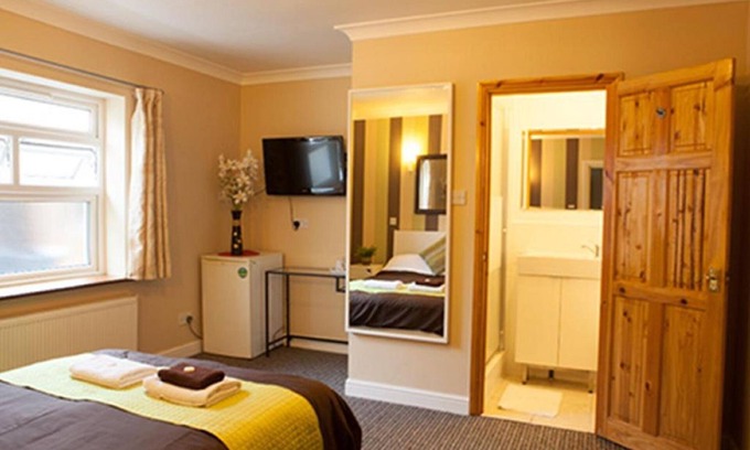 Askew Hotel | Hotel 261