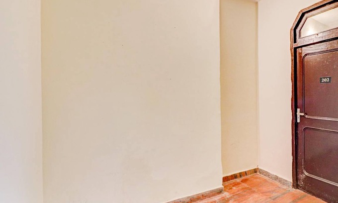 Ghaziabad Hotel | Hotel ∙ 3 guests