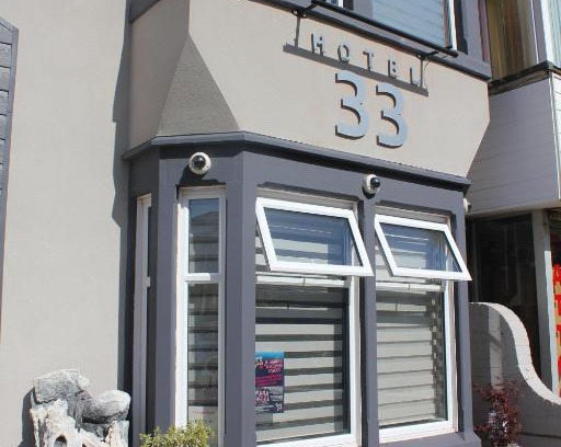 North Shore Hotel | Hotel 33