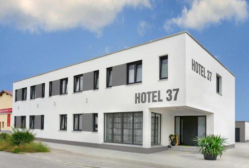 Altdorf Bed & Breakfast | Hotel 37