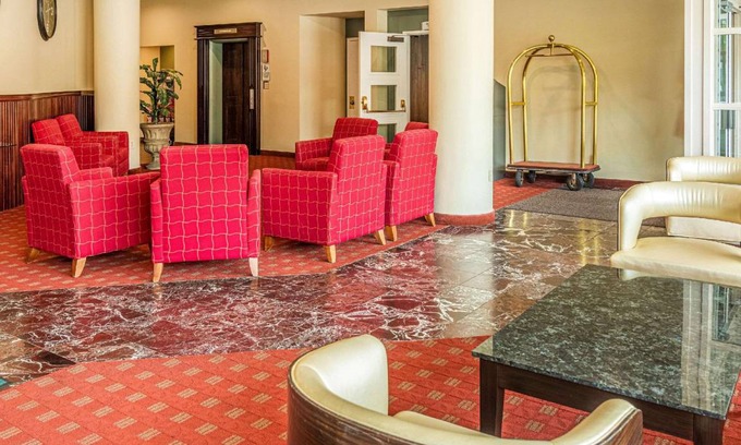 Virginia Hotel | Hotel ∙ 6 guests