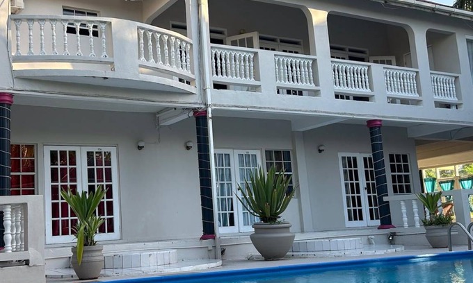 Rodney Bay Hotel | Hotel ∙ 9 guests